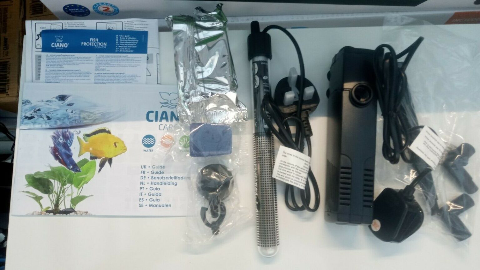 Ciano Aqua 80 in Black aquarium complete set up 74l Friendly Fish